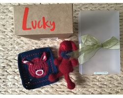 lapin_lucky-rouge-fonce